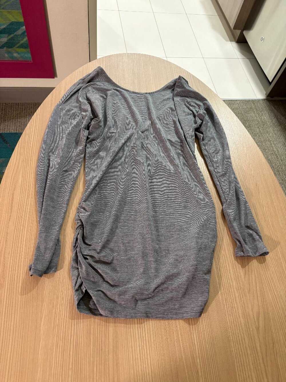Lucy Manifest Tunic Top XS Xtra Small Activewear Gray Deep V Back Balletcore